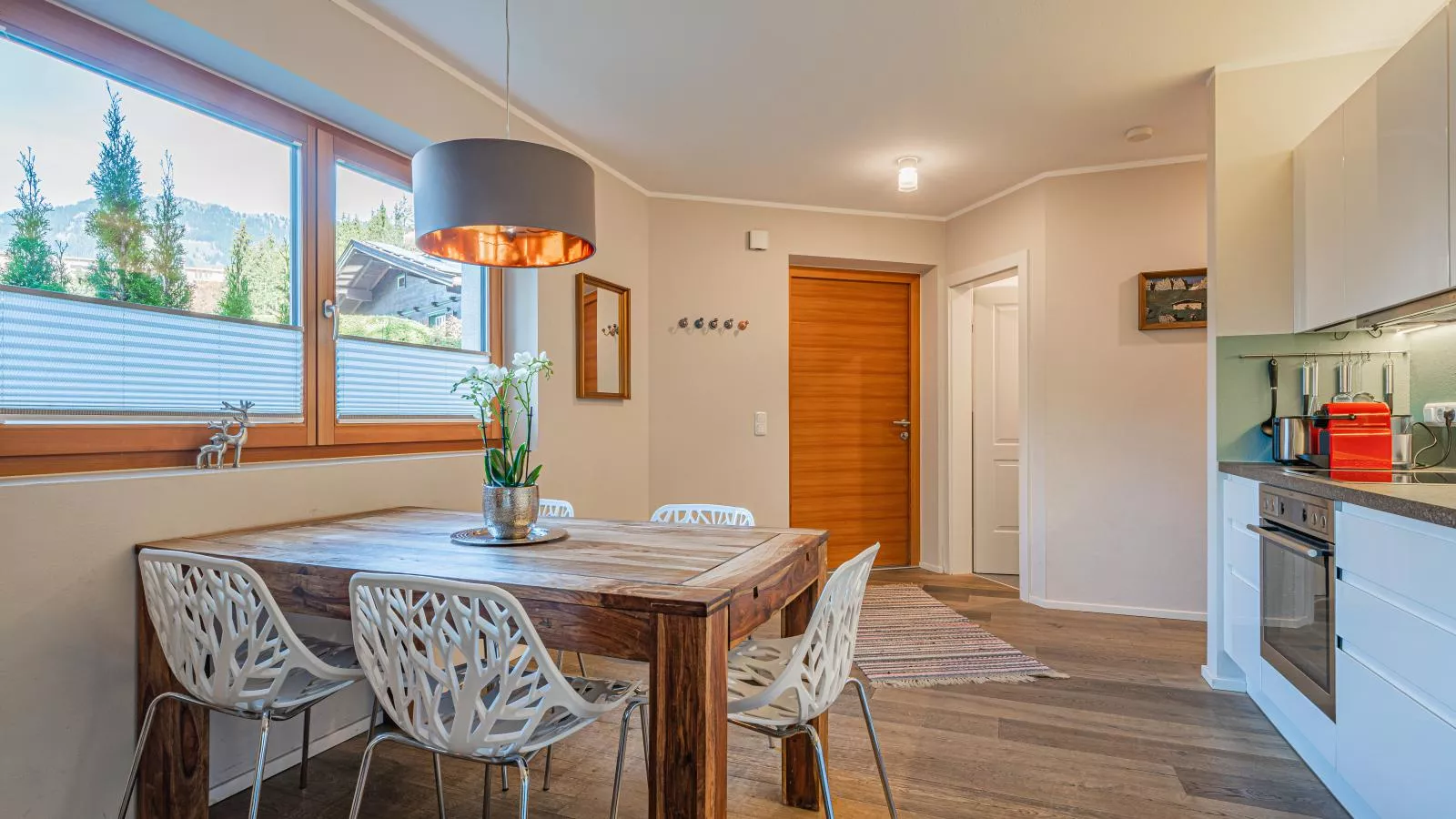 Kitz Apartments Top 6-Dining room