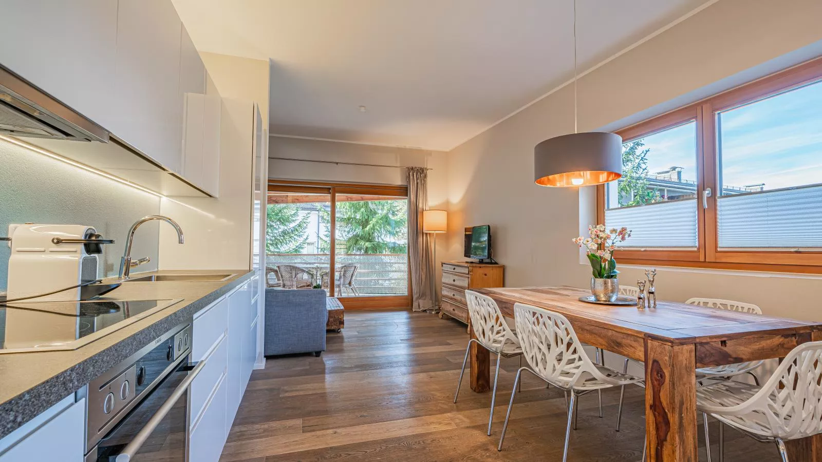 Kitz Apartments Top 7-Dining room