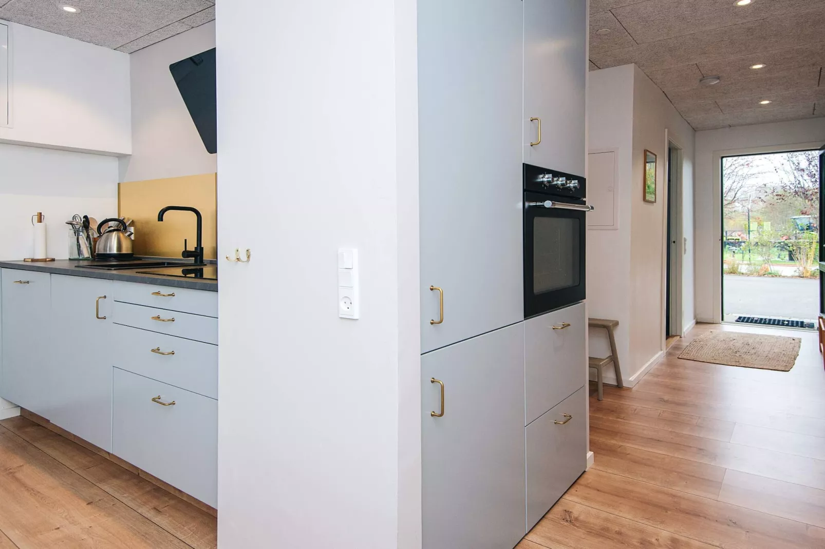 4 person holiday home in Glesborg-Indoor