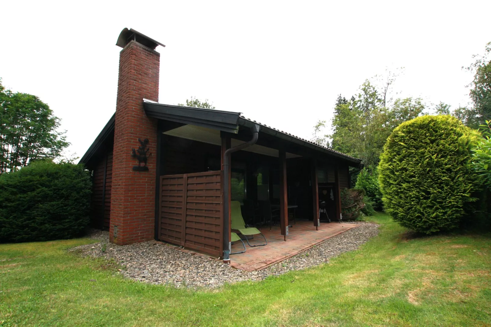 Typ B - Kaminhaus Haustierfrei-Außenbereich Sommer