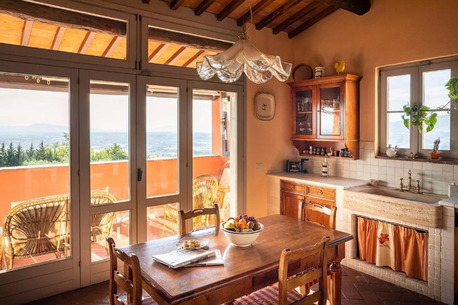 Sotto Colle-Kitchen