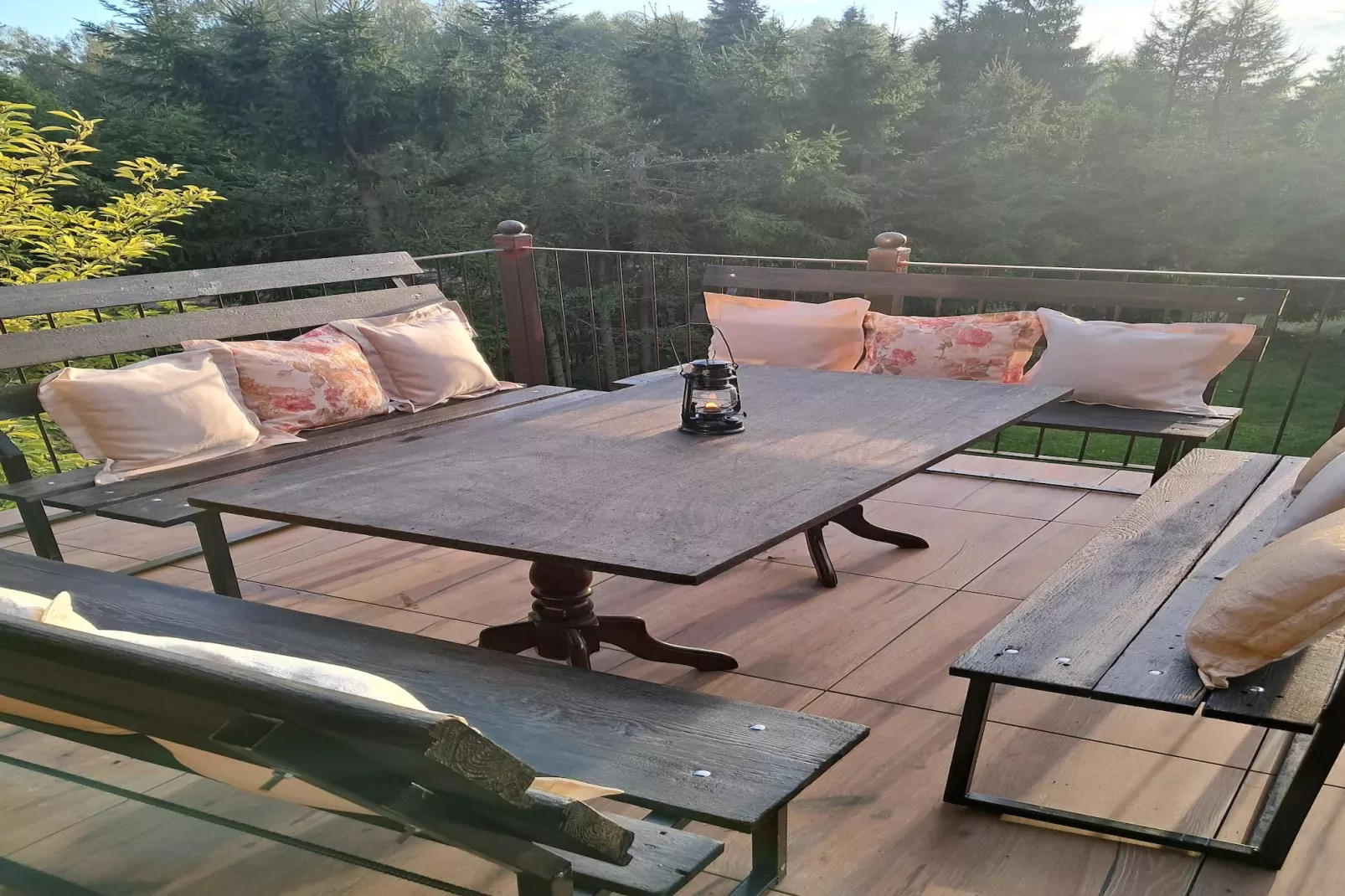 Holiday home in Szymbark-Terrace balcony