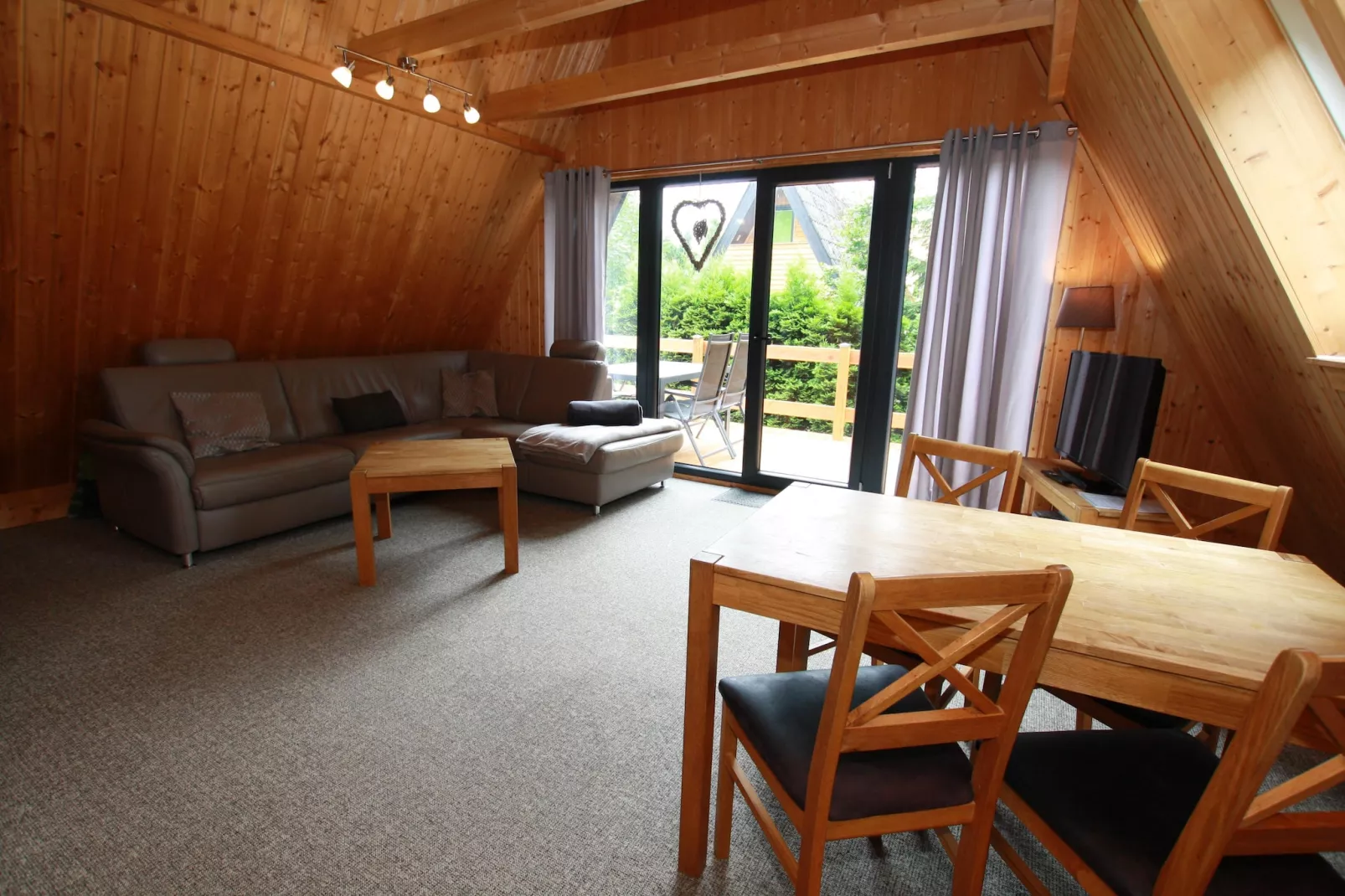 Typ A -  Nurdachhaus - mit Haustier-Living room