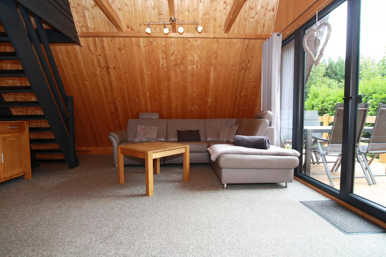 Typ A -  Nurdachhaus - mit Haustier-Living room