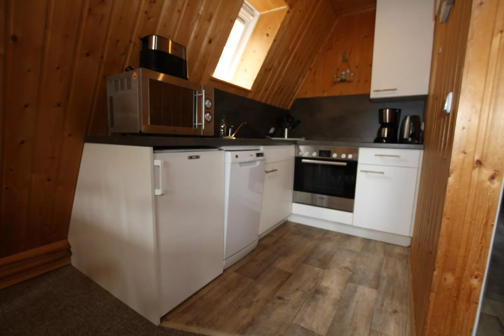 Typ A -  Nurdachhaus - mit Haustier-Kitchen