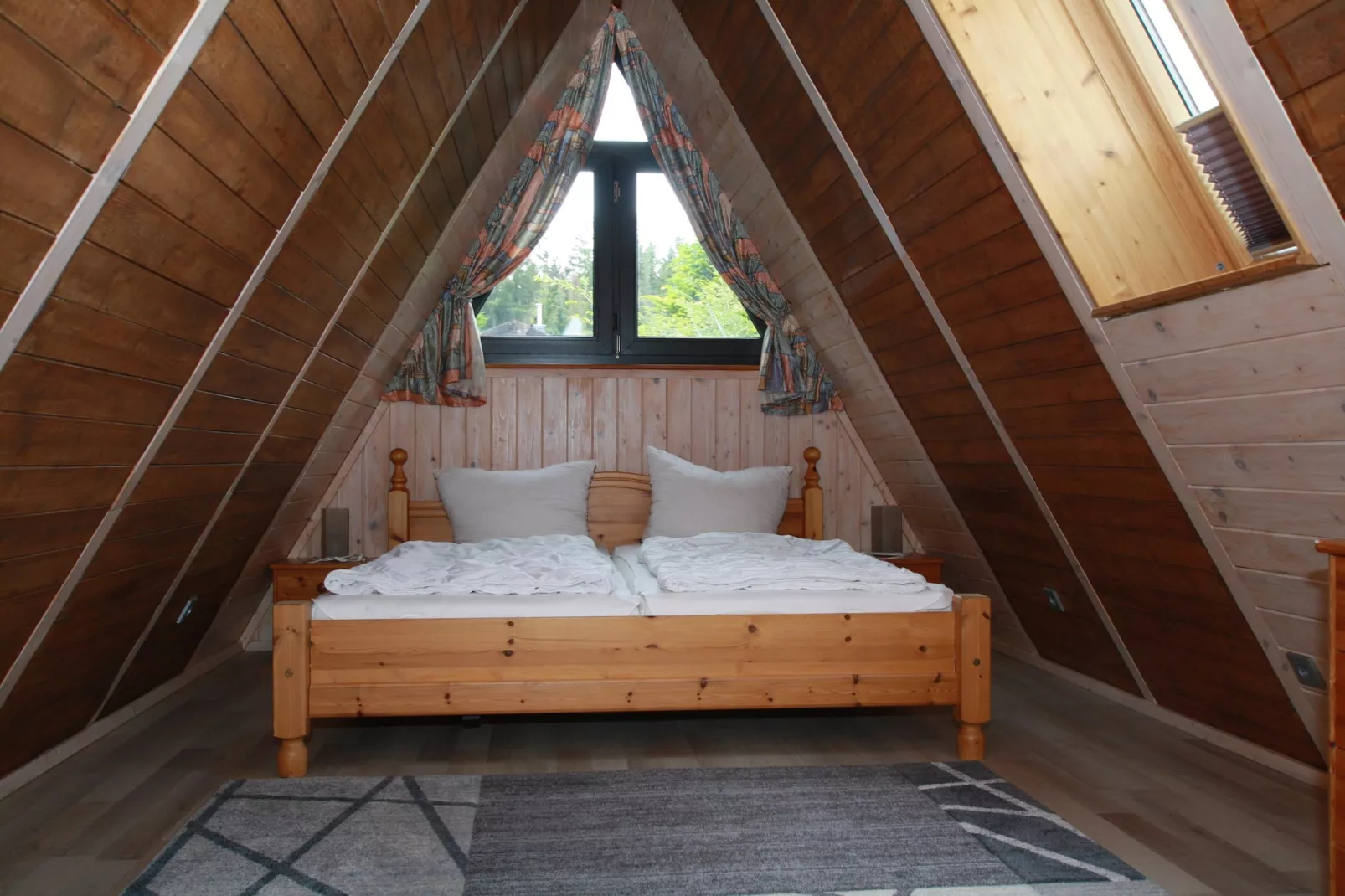 Typ A -  Nurdachhaus - Haustierfrei-Schlafzimmer
