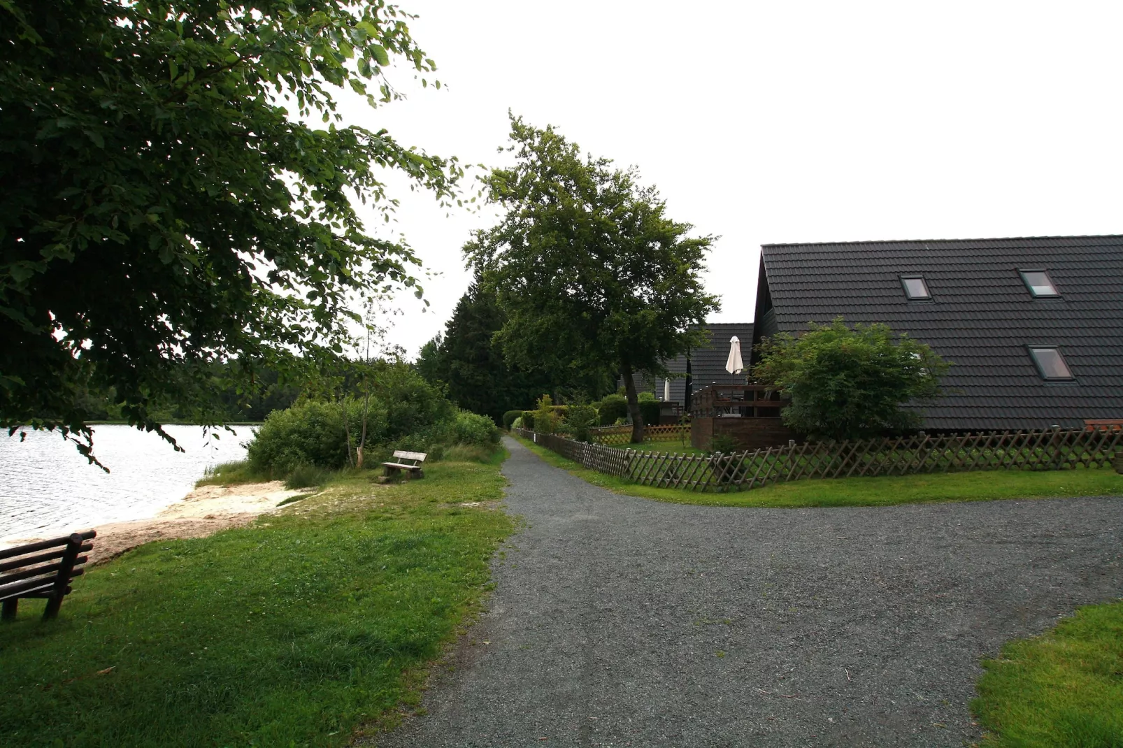 Typ A -  Nurdachhaus - Haustierfrei-Außenbereich Sommer