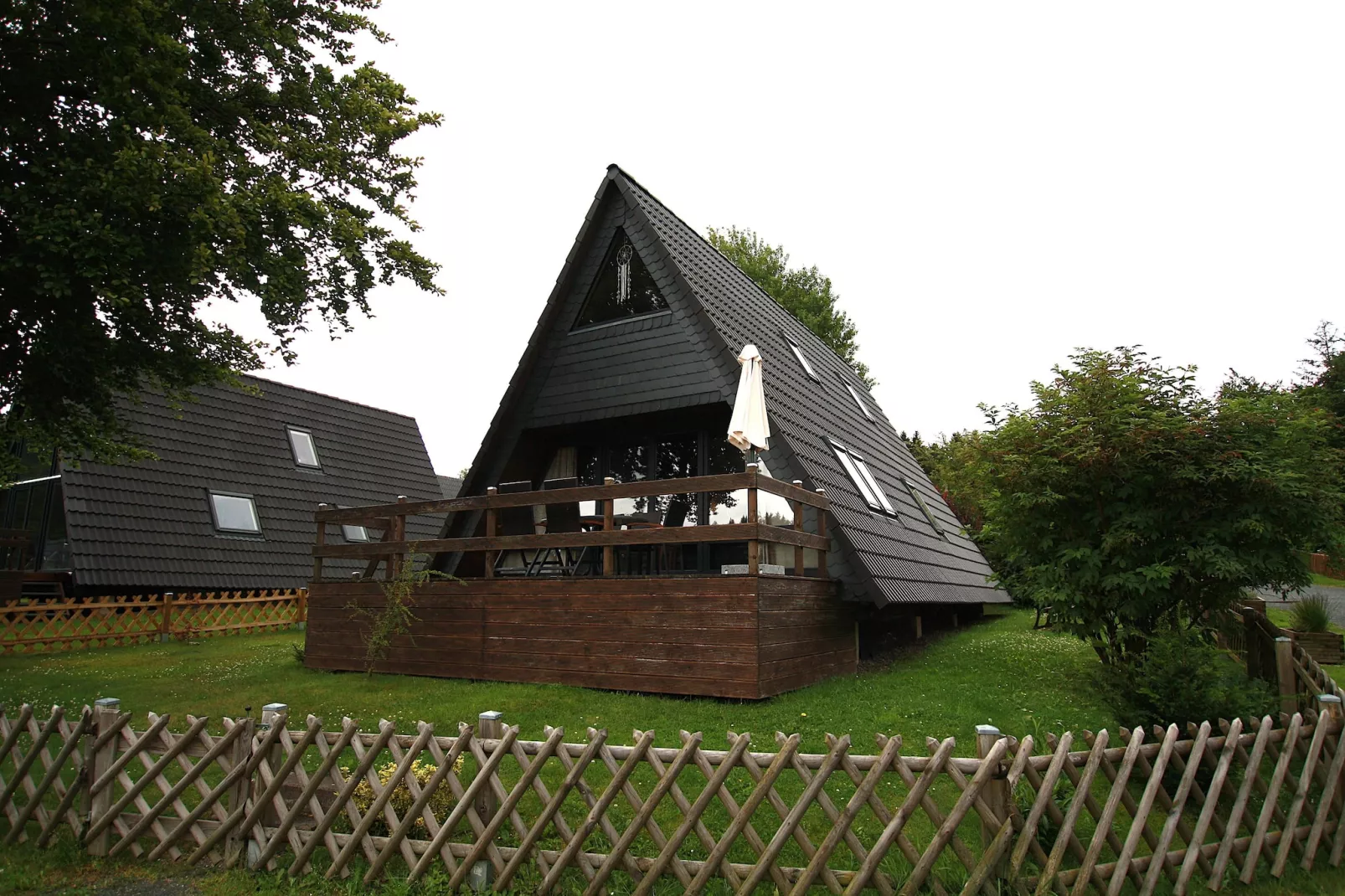 Typ A -  Nurdachhaus - Haustierfrei-Außenbereich Sommer