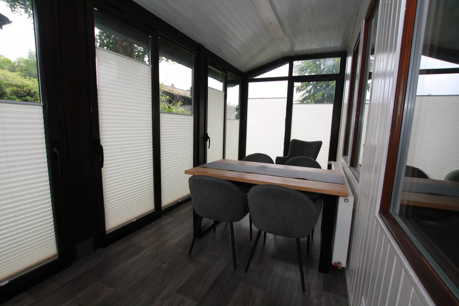 Typ B - Kaminhaus-Dining room