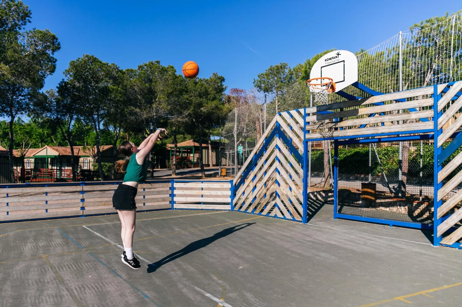 Camping Vilanova Park Bungalow S2300-Facilities