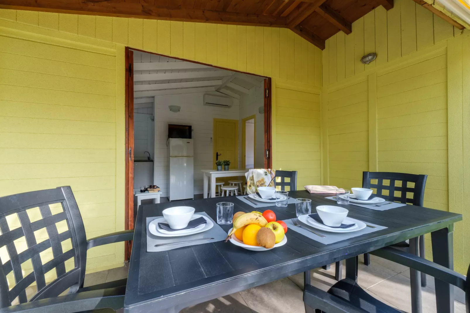 CAMPING ESTIVAL VENDRELL PLATJA BUNGALOW 4 STANDARD-Terrace balcony
