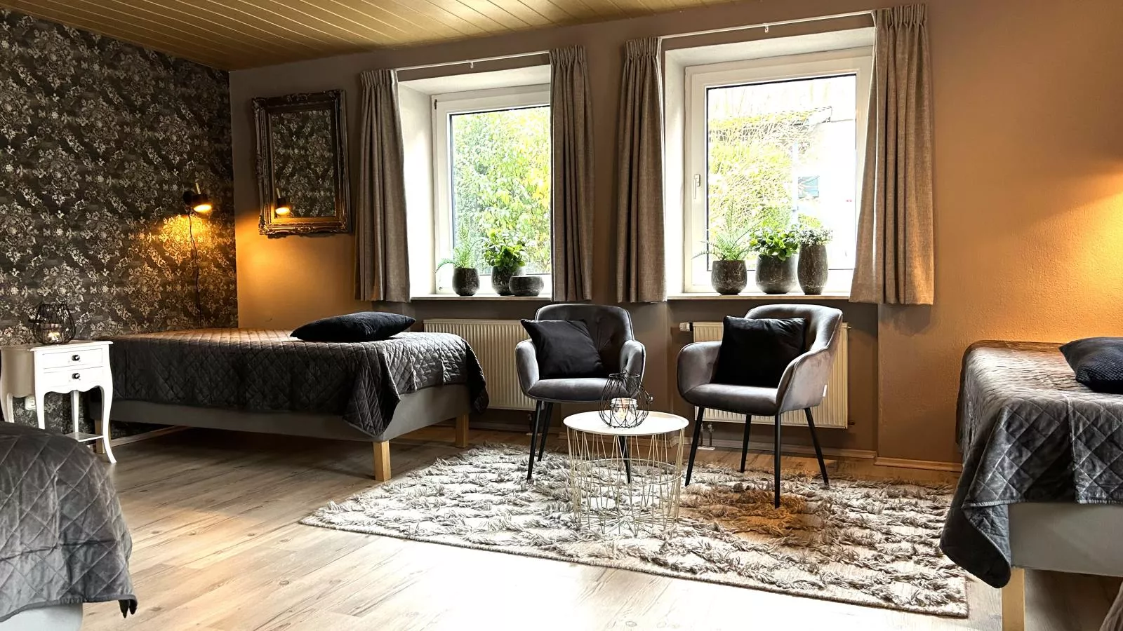 Grutsk-Bedroom