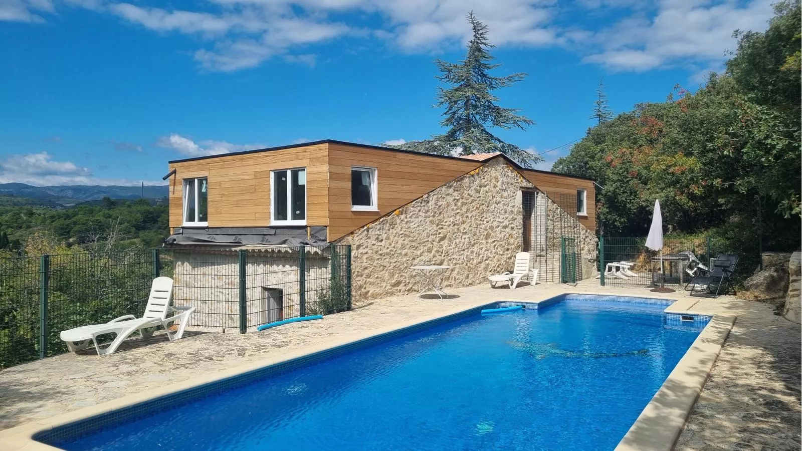La Roche 8-Pool