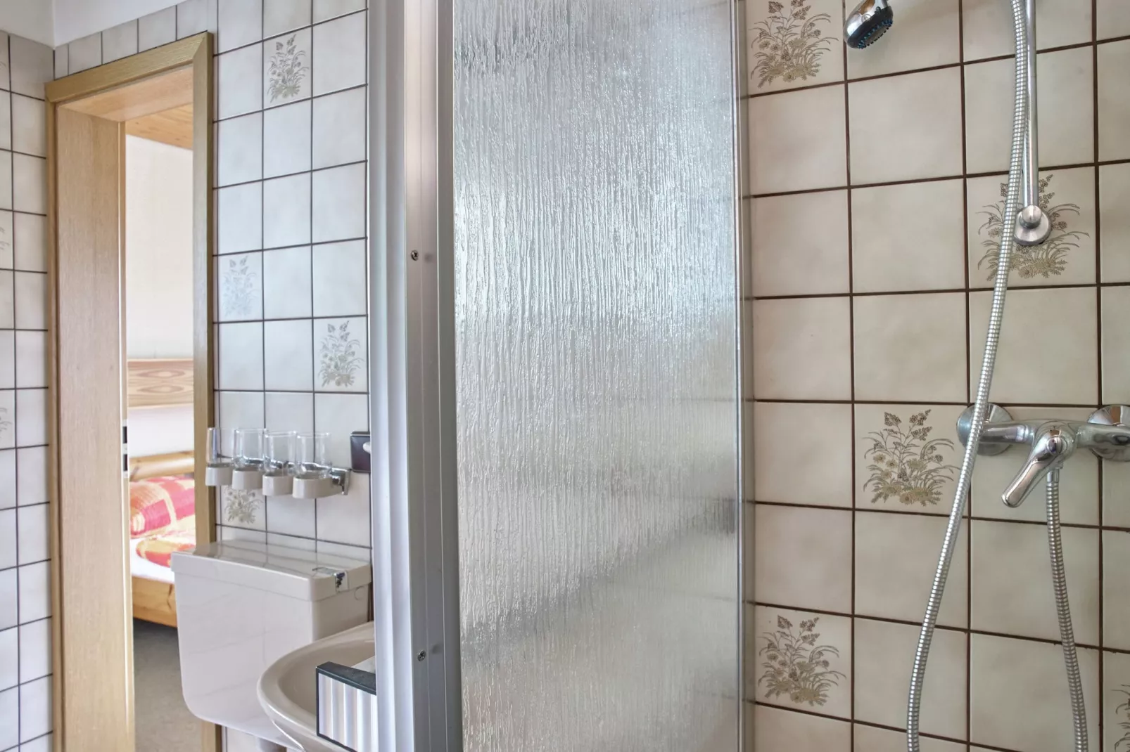 Bergfreunde-Bathroom