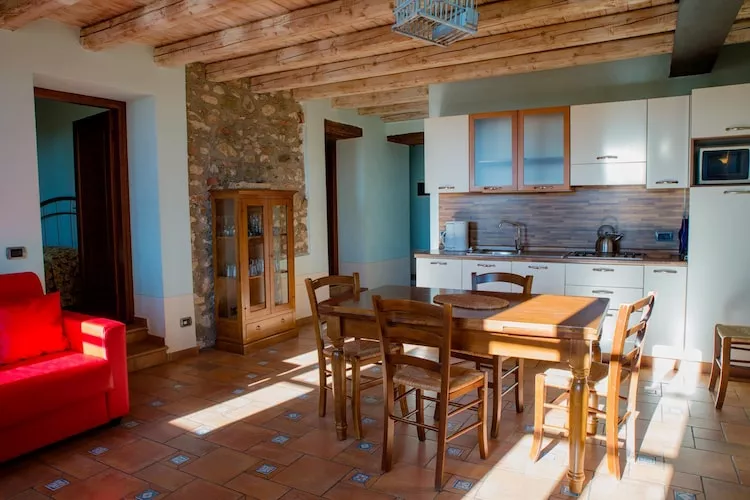 Residence Borgo Alba Chiara, Toscolano-trilo 60-80 qm-Dining room