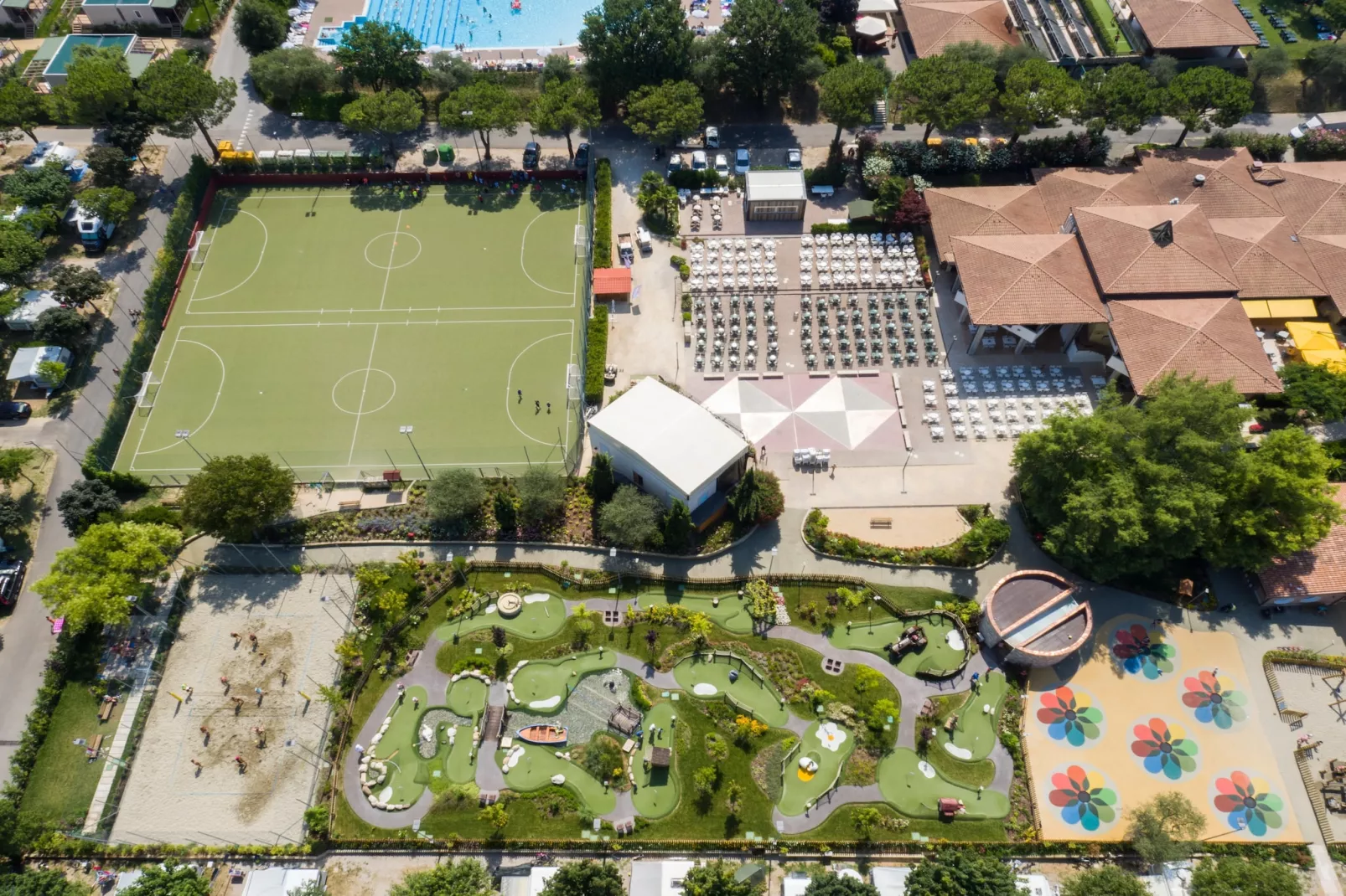 Holiday resort Piani di Clodia, Lazise-MH Giulietta 6 pax-Park facilities