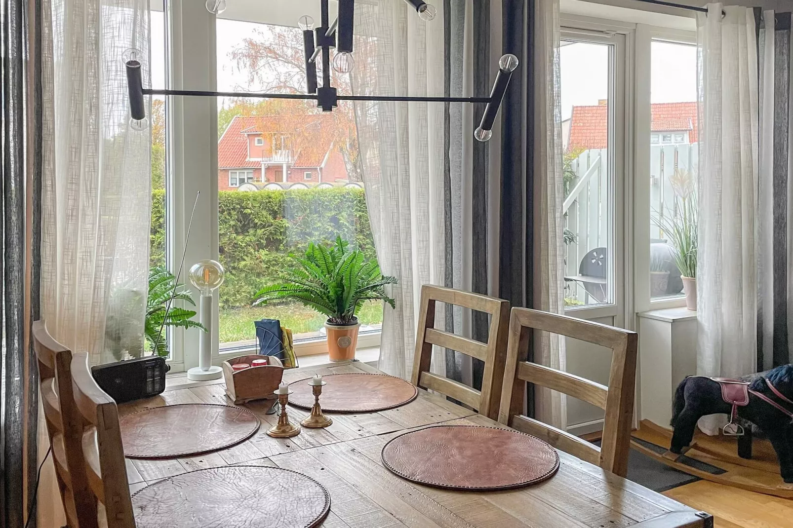Summer Gem in Central Visby-By Traum-Indoor