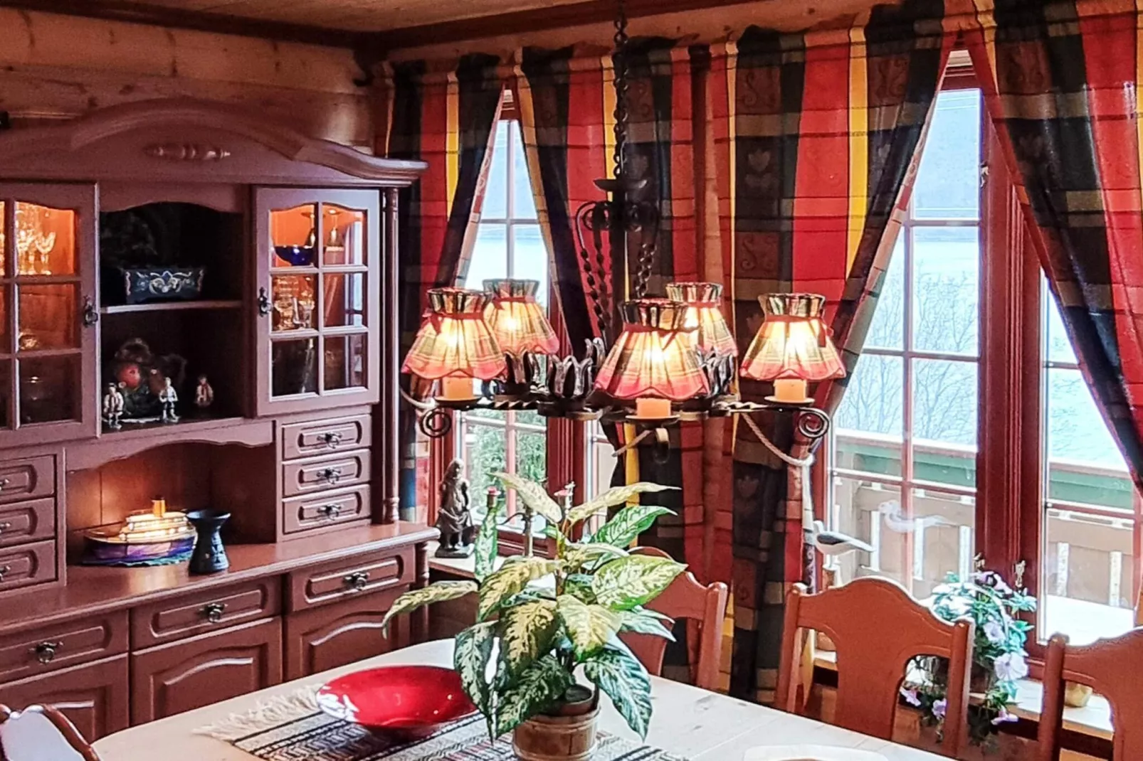 UTSIKTEN   HUS 55771-Indoor