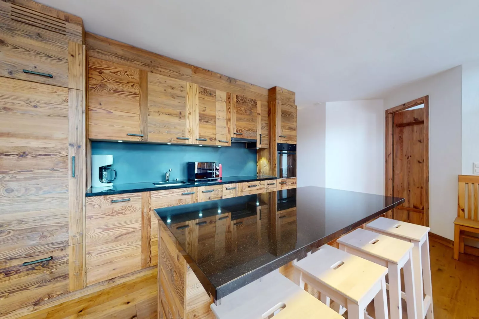 Les Mayens MA 021 - LUXURY apartment 18 pers-Cuisine