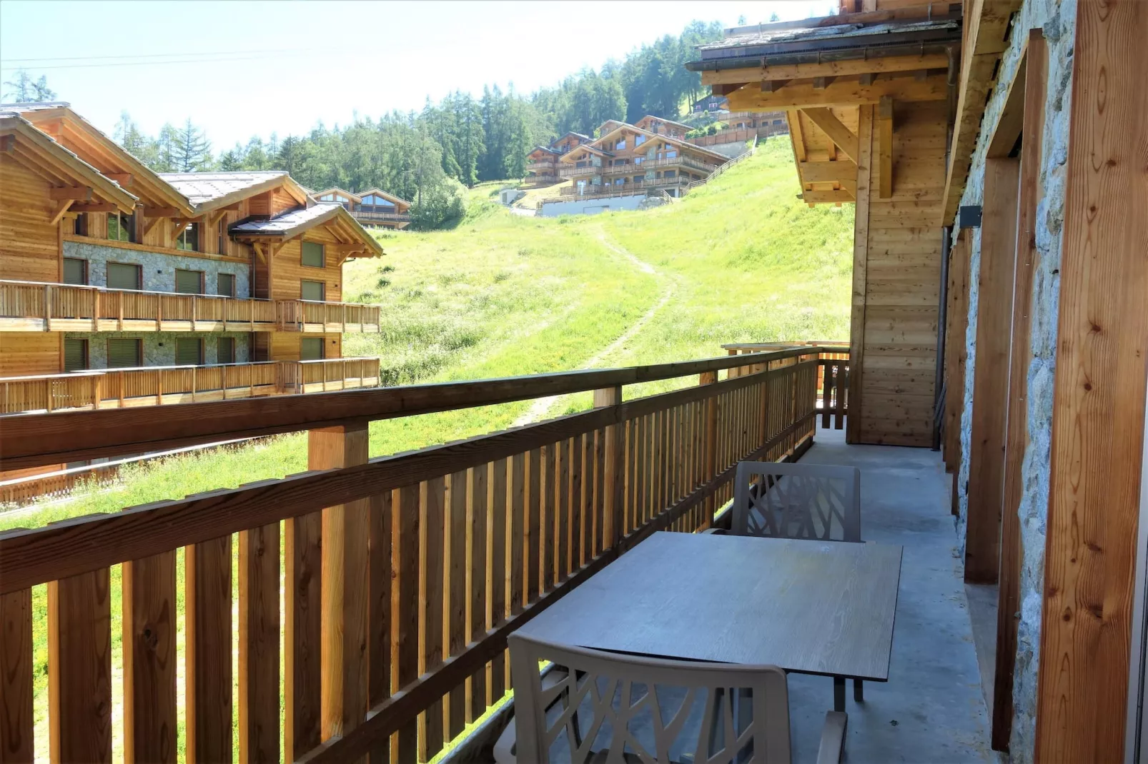 Les Mayens MA 021 - LUXURY apartment 18 pers-Balcon-terrasse