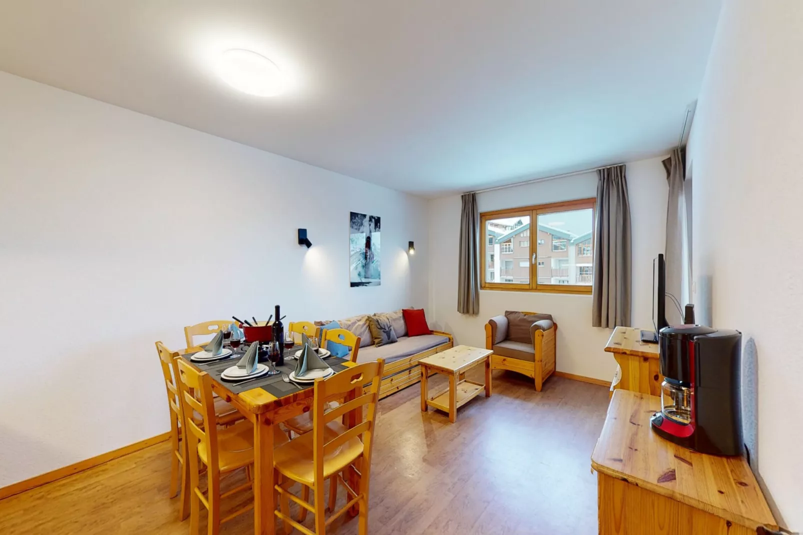 Pracondu 1 403 - OUTDOOR & FUN charming apartment-Dining room