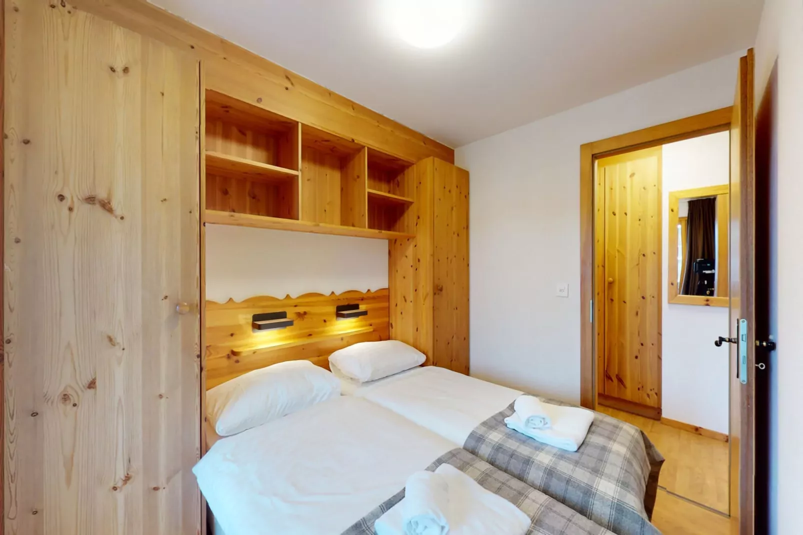 Pracondu 1 403 - OUTDOOR & FUN charming apartment-Bedroom
