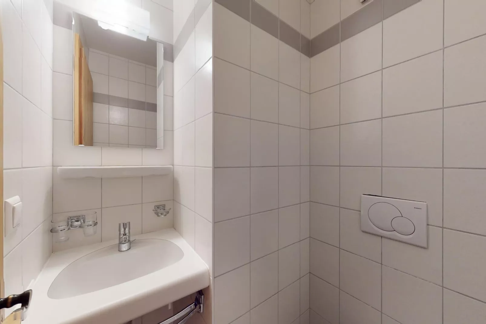 Pracondu 1 403 - OUTDOOR & FUN charming apartment-Bathroom