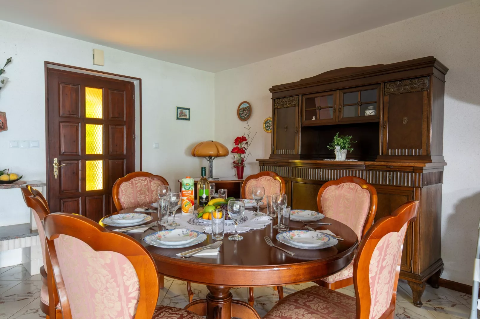 Sara-Dining room