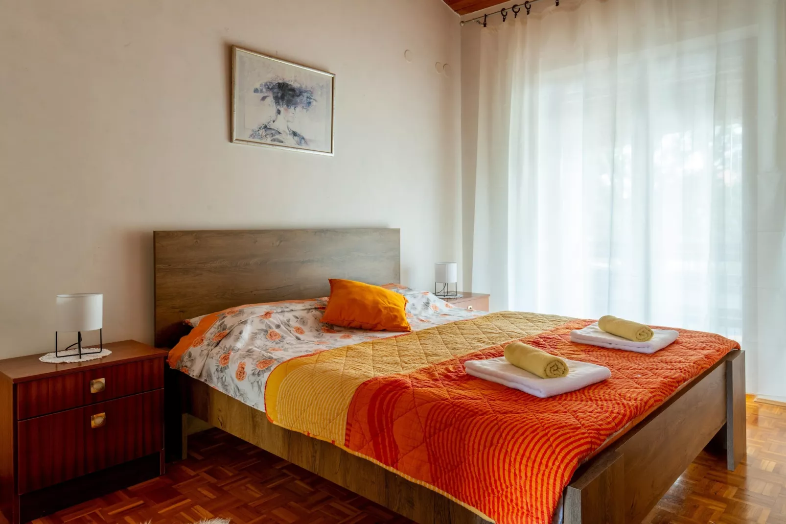 Sara-Bedroom