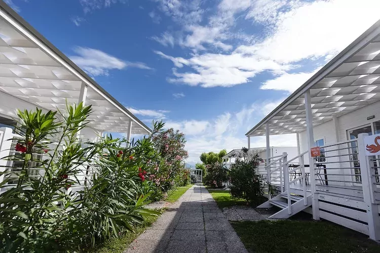 Caravanpark San Benedetto Camping Relais Peschiera / MH Family Joy-Exterior summer