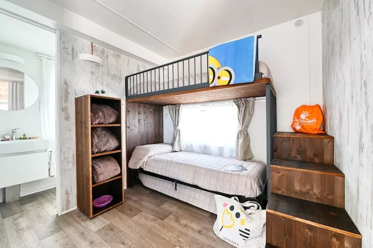Caravanpark San Benedetto Camping Relais Peschiera / MH Borgo-Bedroom