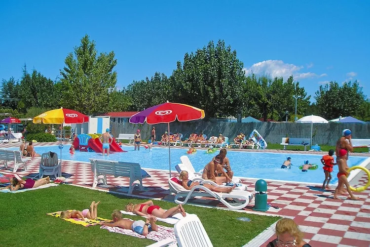 Caravanpark San Benedetto Camping Relais Peschiera / MH Borgo-Pool