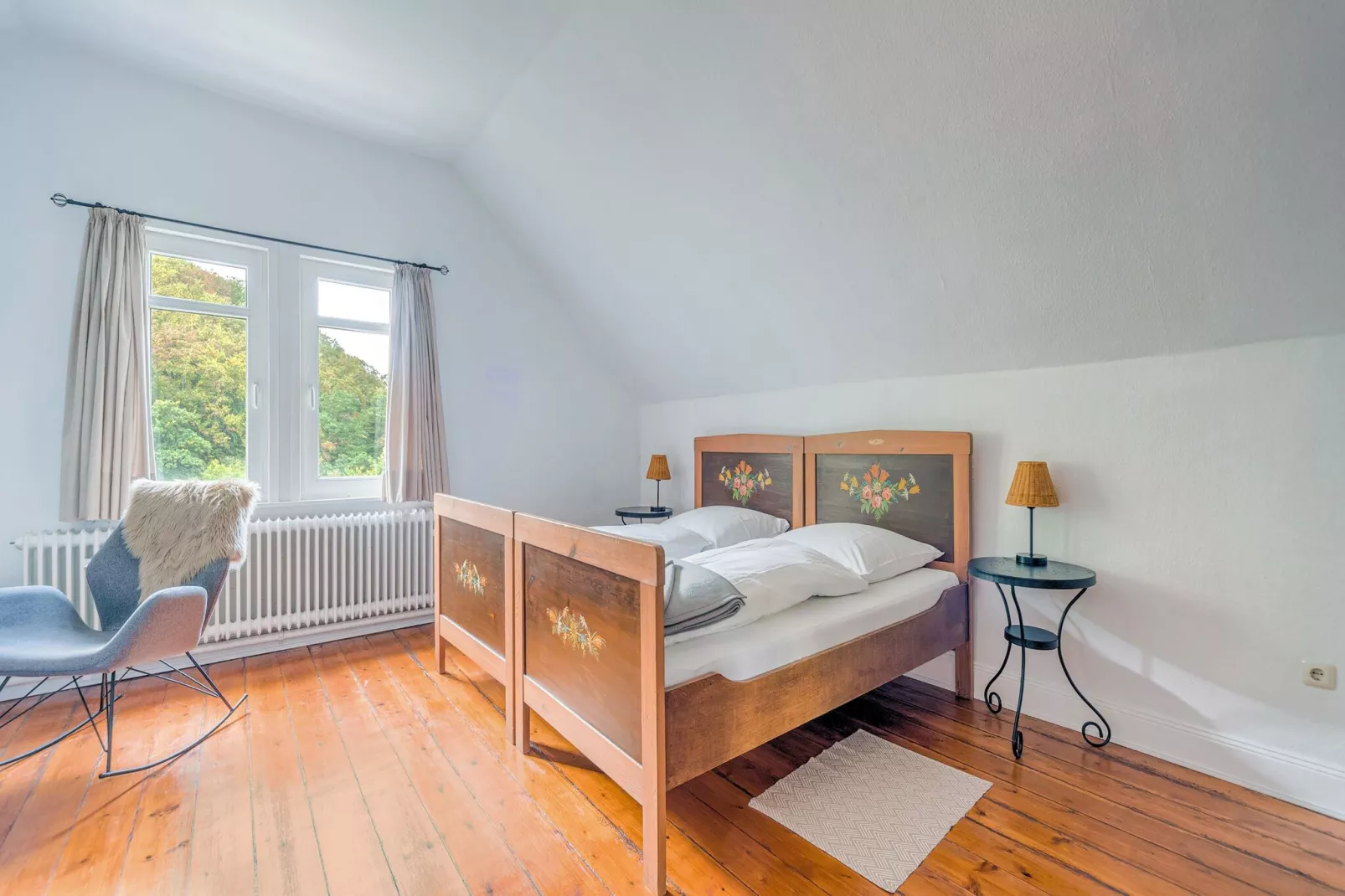 Historisches Waldhaus-Schlafzimmer