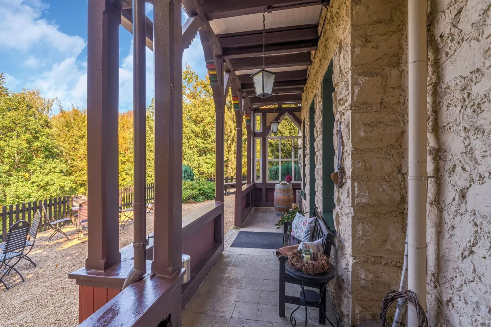 Historisches Waldhaus-Terrassenbalkon