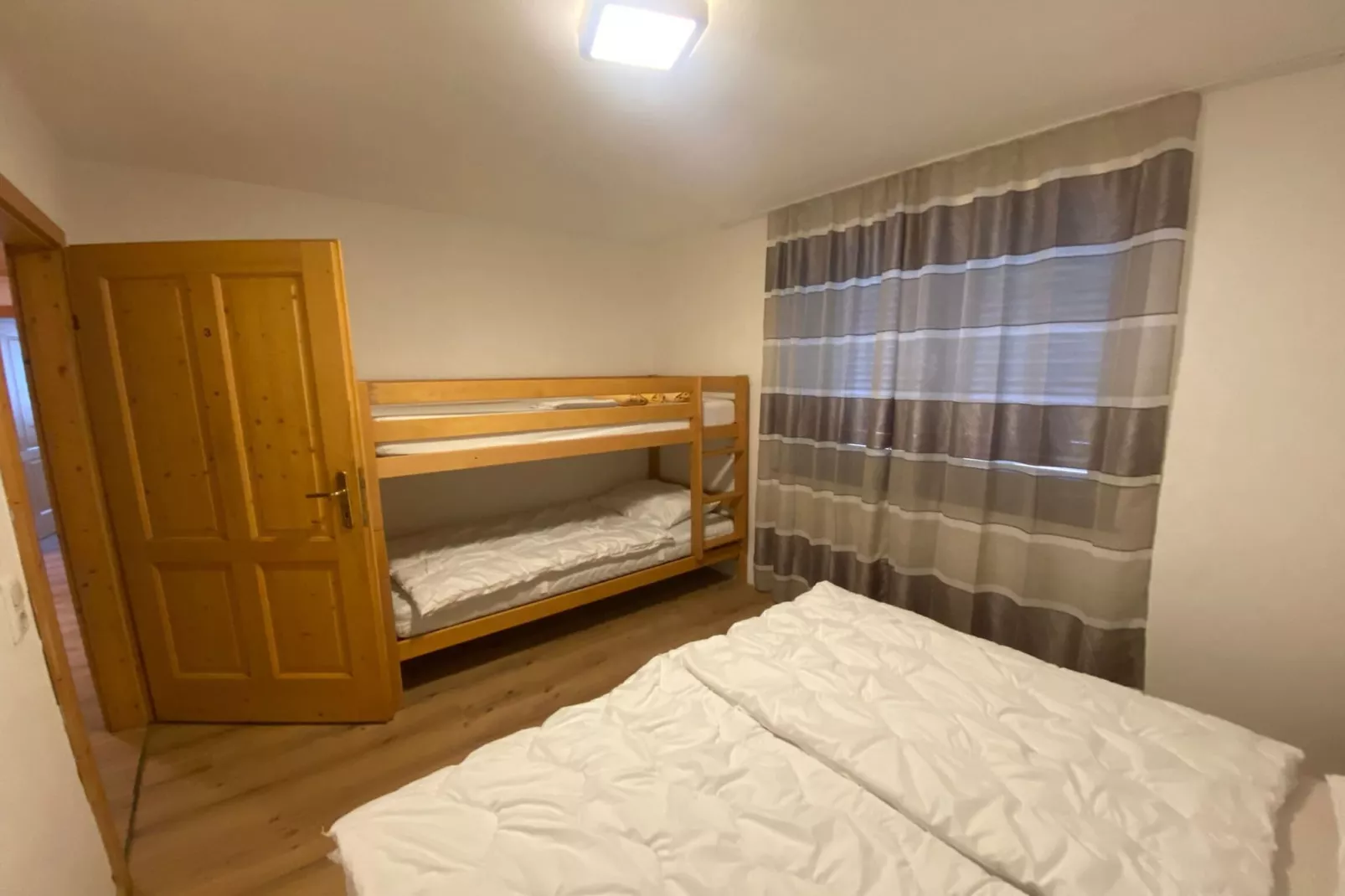 Apartment 10 Personen-Bedroom