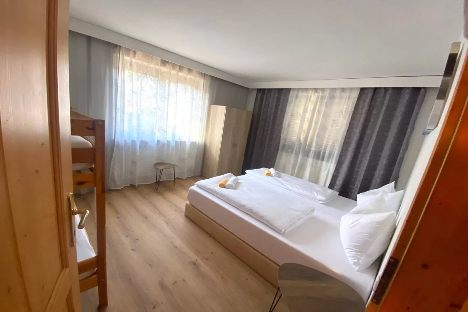 Apartment 10 Personen-Bedroom