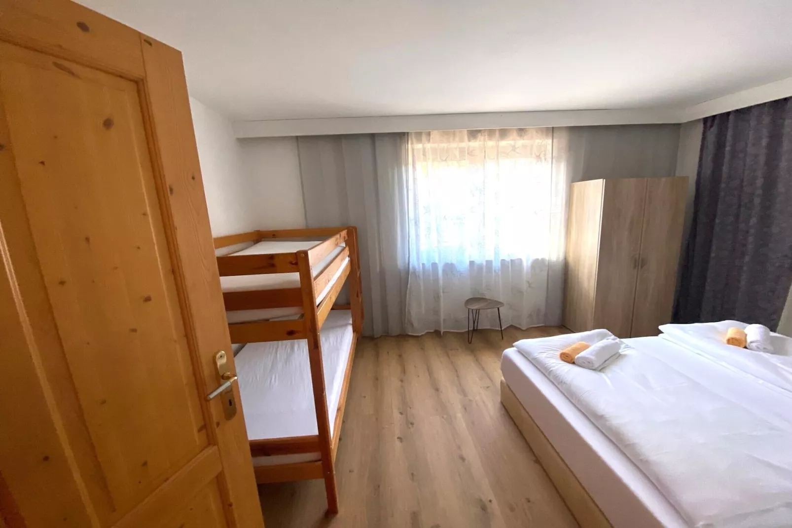 Apartment 10 Personen-Bedroom