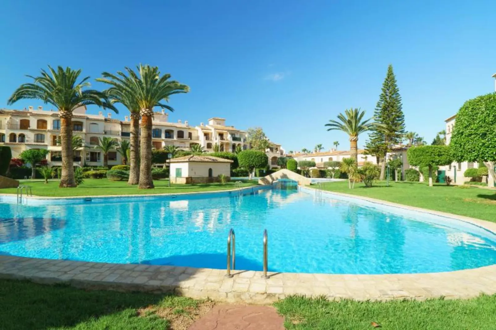 Mirall-Pool