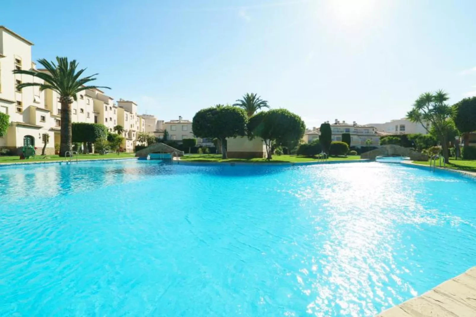 Mirall-Pool