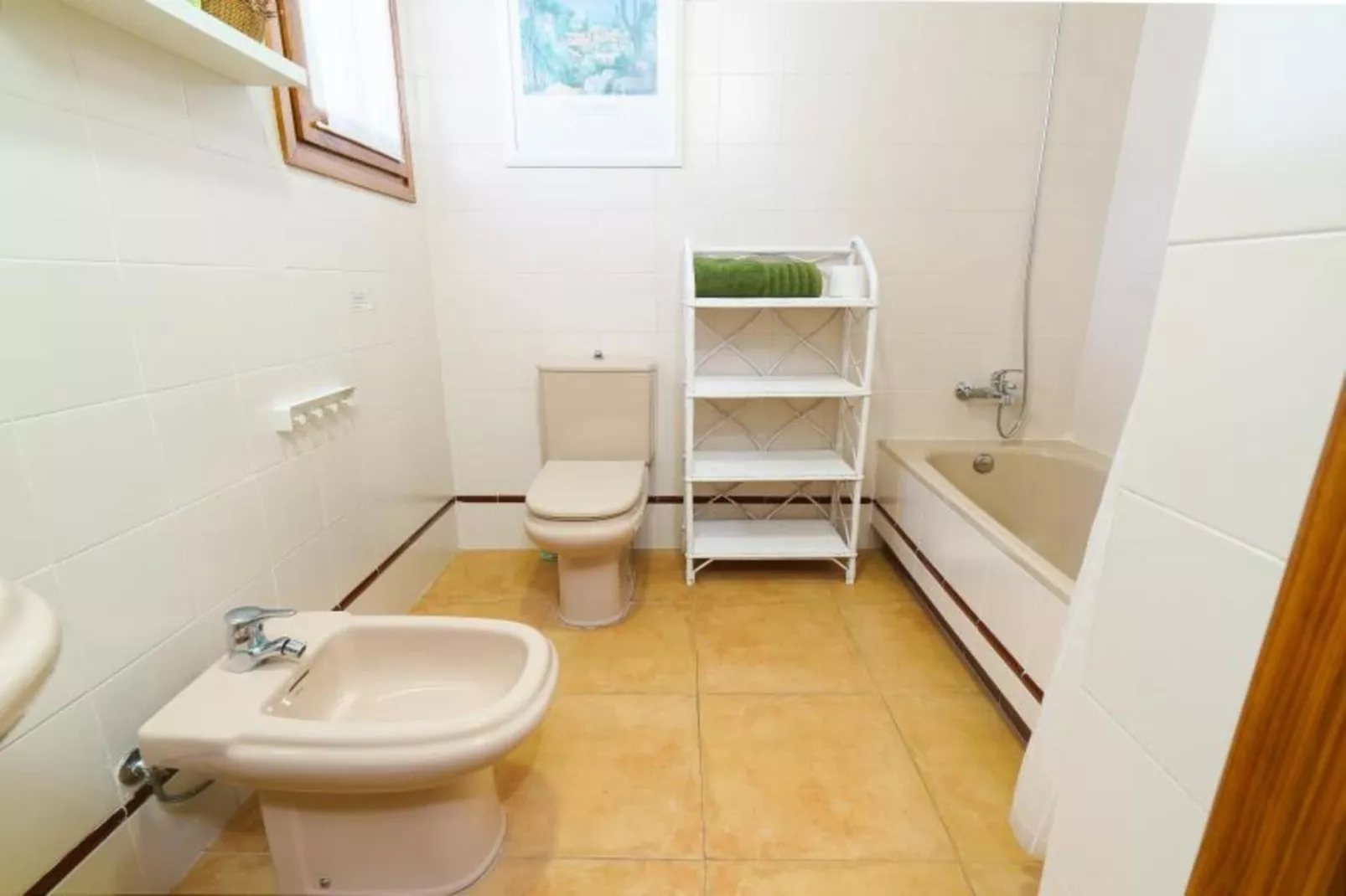 Mirall-Bathroom