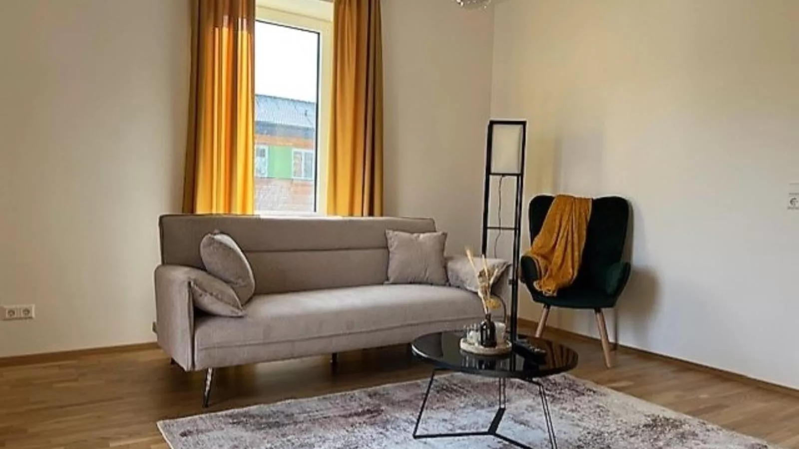 Murleben Top 06-Living room