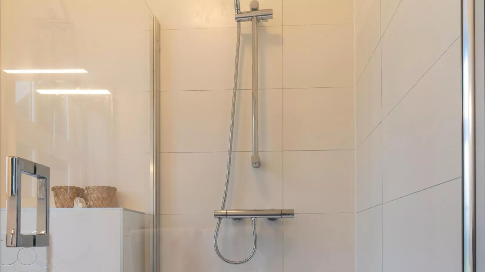 T Voorhuis Kolderveen-Bathroom