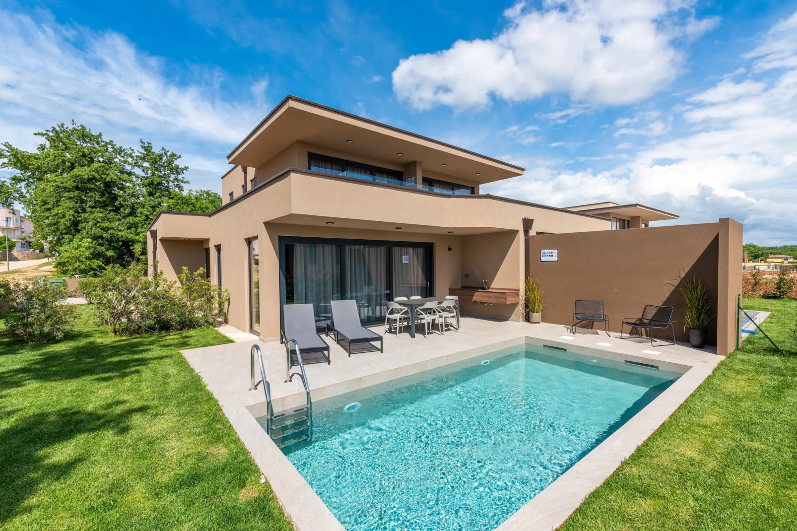 Quercus village App 10 with private pool-Extérieur été
