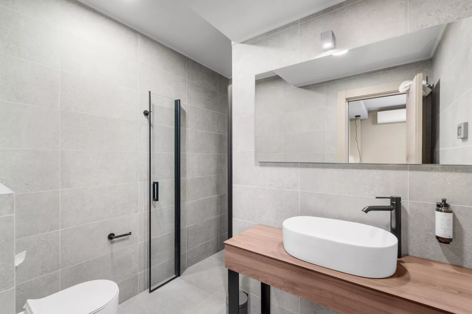 Quercus village App 10 with private pool-Salle de bain