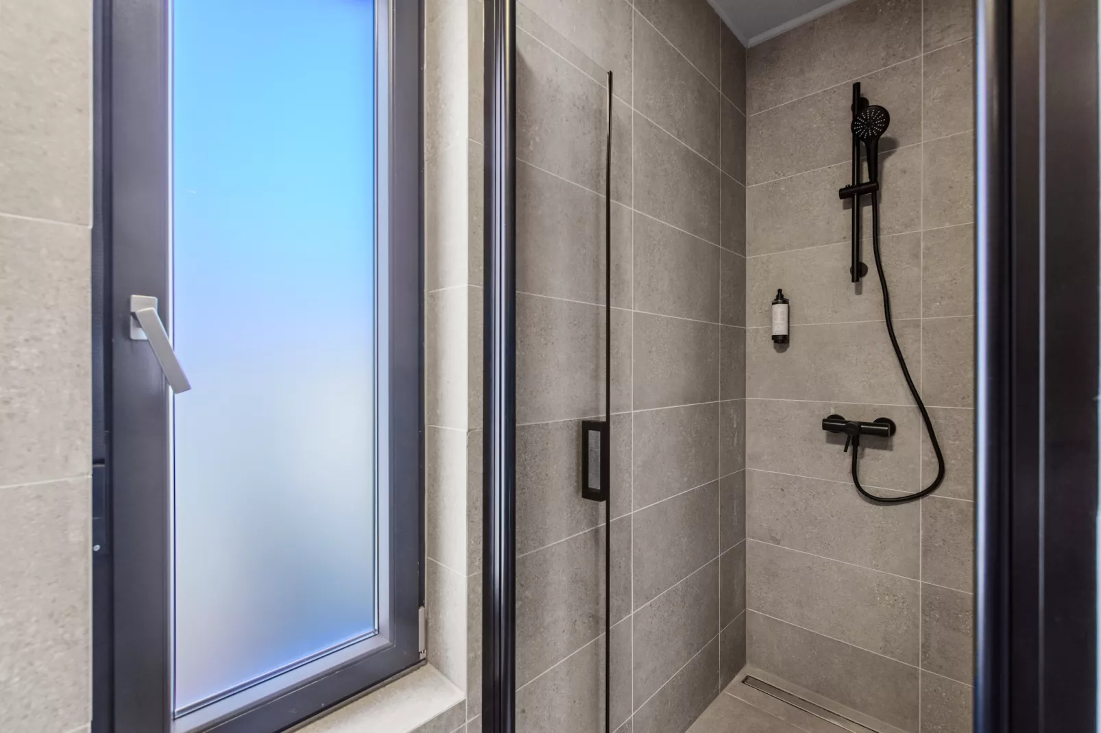 Quercus village App 10 with private pool-Salle de bain