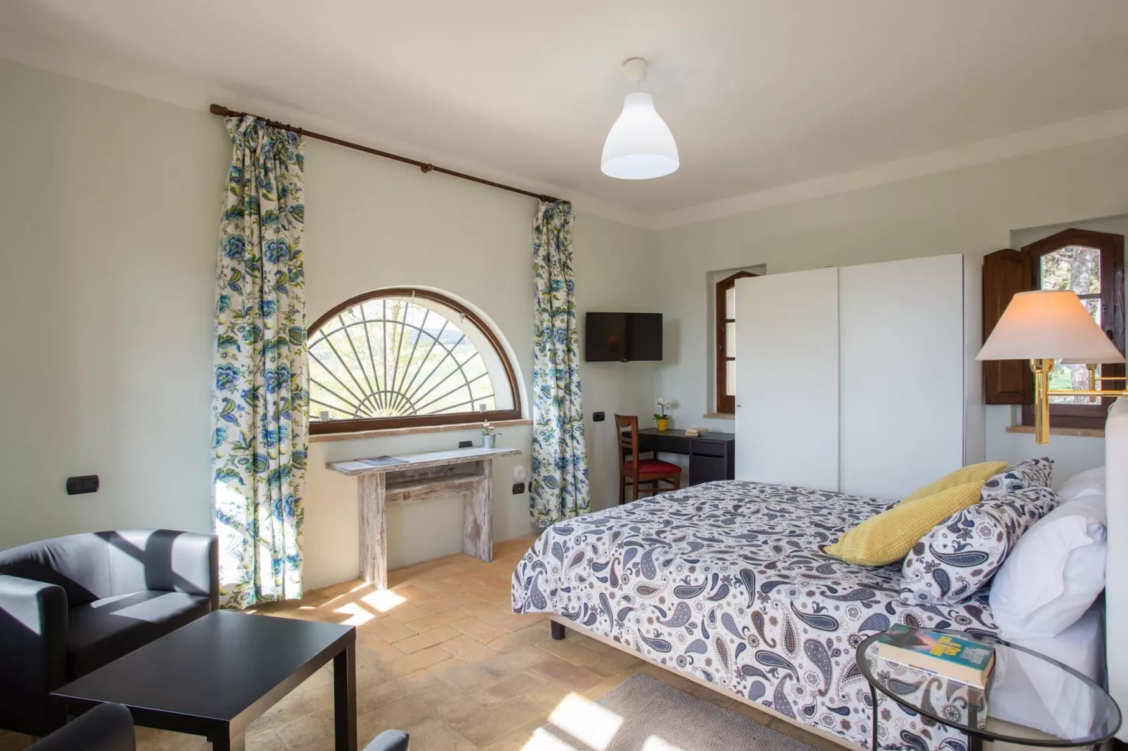 GH Borgo Pulciano in Montone - BEV2B / A2 / 2 Raum App Classic - 2 pax-Bedroom