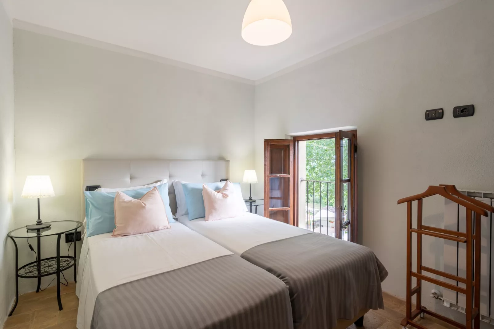 GH Borgo Pulciano in Montone - BEV2C / A2 / 2 Raum App Garten - 2 pax-Bedroom