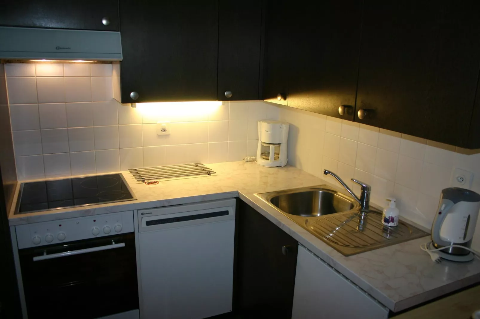 Mayens de l'Ours AZ 013 - MOUNTAIN apartment 8 p-Kitchen