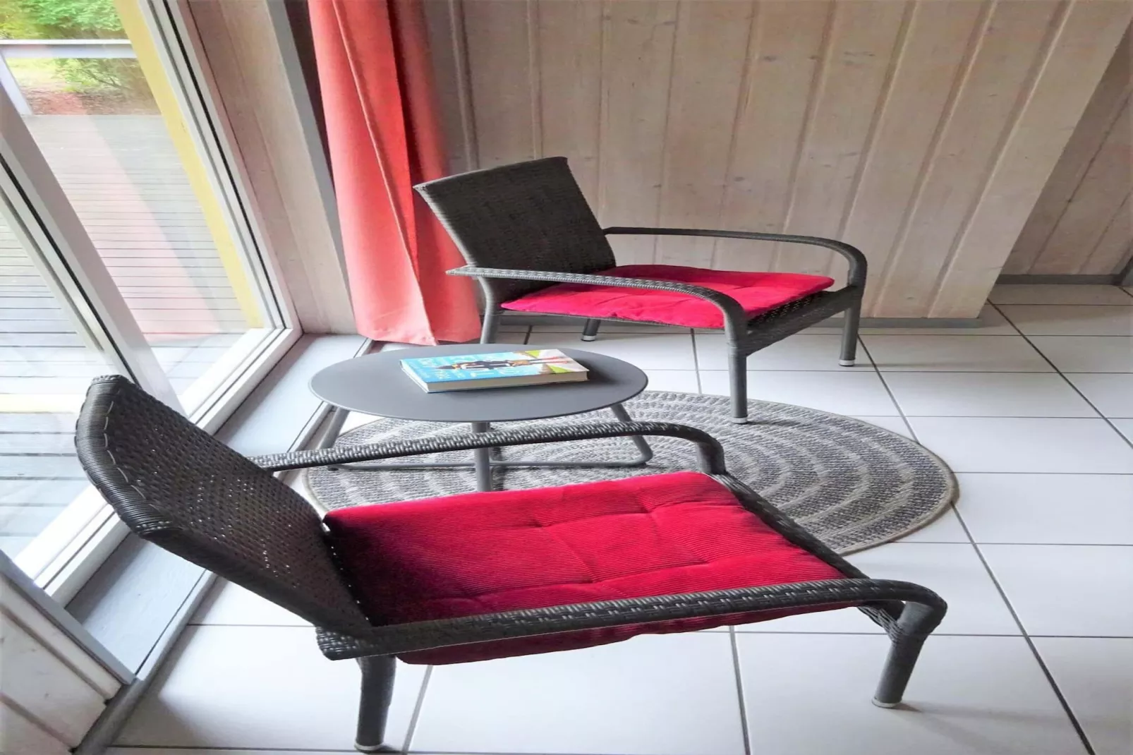 Reiher 18-Living room