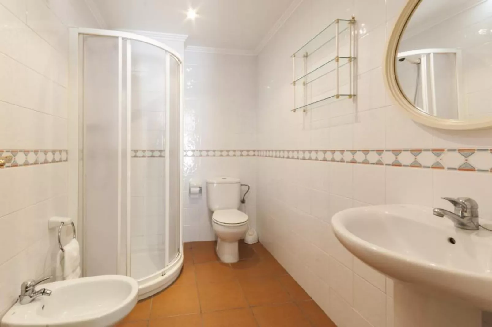 Comtessa-Bathroom